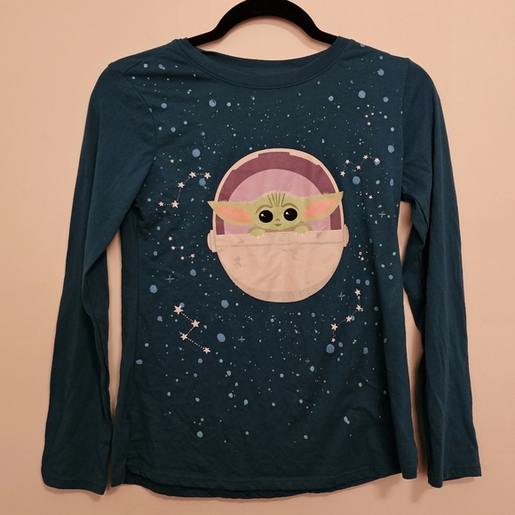 Girls Adorable Star Wars Baby Yoda Long Sleeve T-Shirt. Size X-Large 14/16 - Picture 2 of 8
